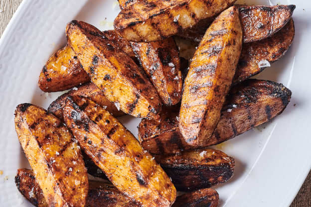 Crispy, Creamy Grilled Potato Wedges Are the Perfect Summer Side