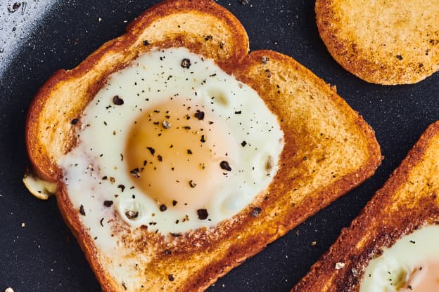 How to Make Perfect Eggs in a Basket