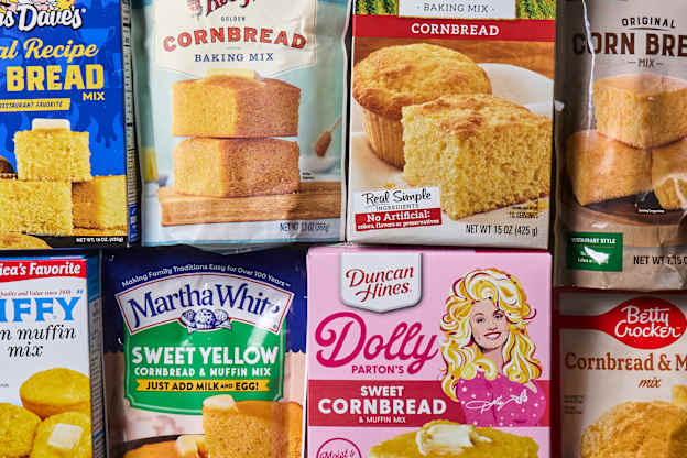 This Is the Only Cornbread Mix You Need for Thanksgiving, According to Chefs
