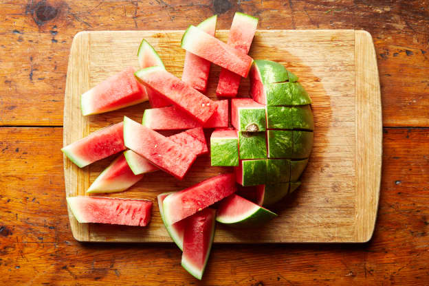 This Ingenious $10 Watermelon Slicer Doubles as a Popsicle Cutter (More than 2,000 Sold Last Month)