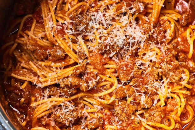 The Jarred Pasta Sauce That Tastes Even Better than Rao's (It's That Good!)