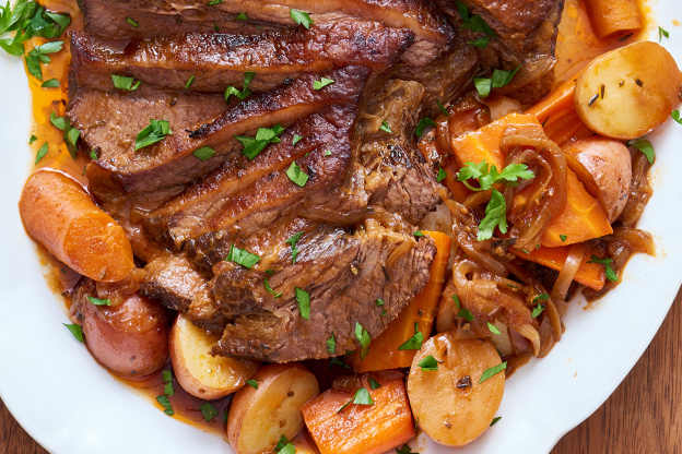 How to Cook Classic Beef Brisket in the Slow Cooker