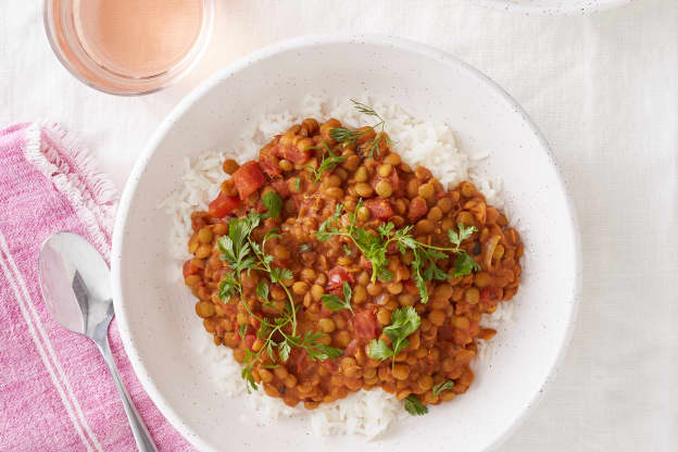 Slow Cooker Coconut Lentil Curry Is the Coziest Winter Dinner