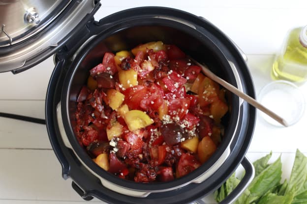 This Brilliant Gadget Instantly Turns Any Pot Into a Slow Cooker (It's Perfect for Winter Meals!)