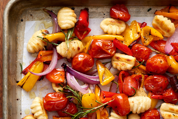 10 Vegetarian Sheet Pan Dinners to Add to Your Meal Plan