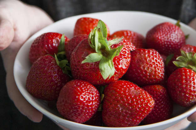 This Game-Changing Tupperware Find Keeps My Fruit Fresh for Twice as Long