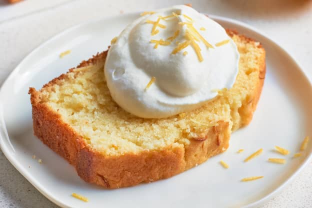 Elderflower Lemon Cake Is Simple and Elegant