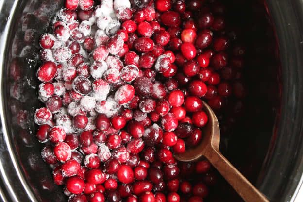 Cranberry Crumb Bars Are the Showstopping Holiday Treat Everyone Will Love