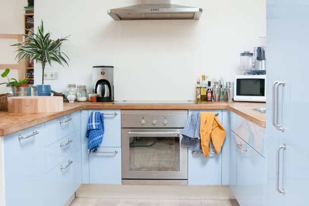 27 Things to Get Rid of in the Kitchen Before Thanksgiving