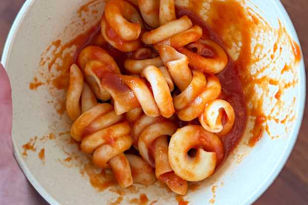 The Jarred Pasta Sauce I Reach For Every Single Week (It Tastes Homemade)