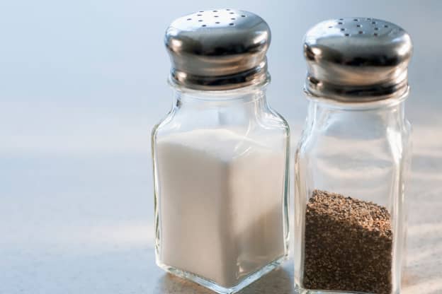 People Are Just Discovering This Not-So-Hidden Salt Shaker Feature, and Everyone Is Speechless