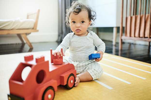 15 Great Educational Toys for 1-Year-Olds