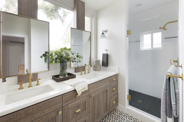 6 Inexpensive Items That Add Instant Polish to a Bathroom, According to Designers