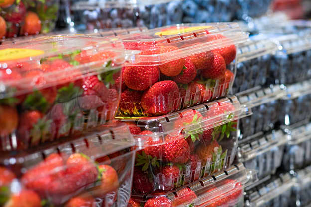 This Super-Simple Grocery Store Hack Will Help You Choose the Freshest Berries Every Single Time