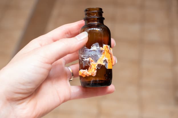 5 Ways to Remove Sticker Residue Off Surfaces