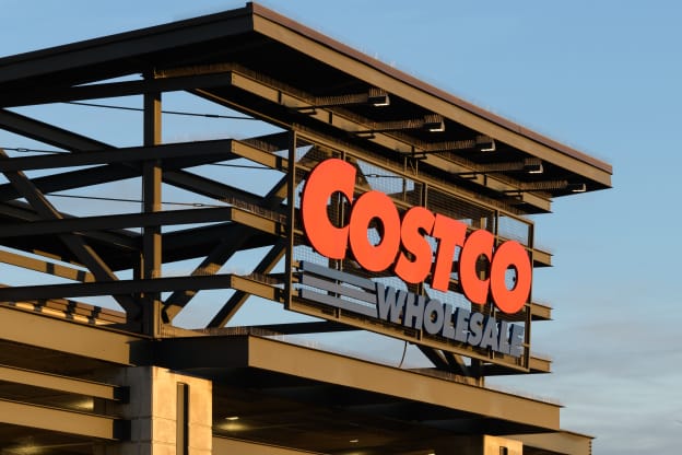 Costco Is Selling a 20-Jar Spice Rack with Free Refills — For 5 Years
