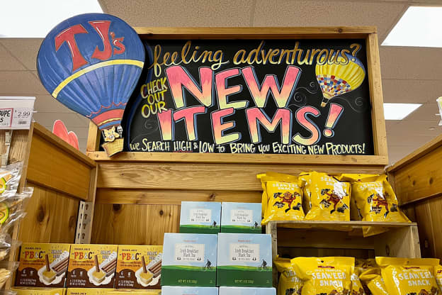 A Copycat Cake, Italian Frozen Pizza, and More: The Best New Trader Joe's Groceries