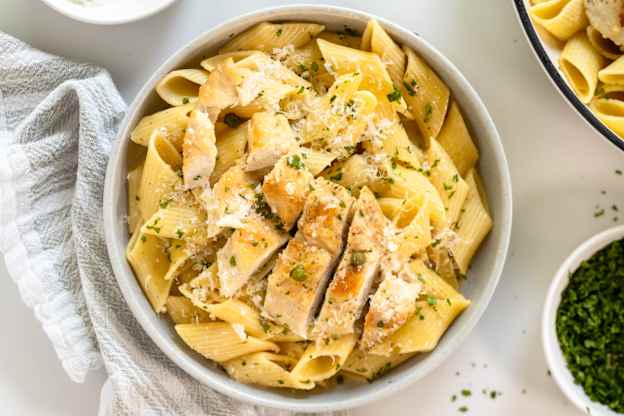 Giada De Laurentiis' Chicken Piccata Pasta Is So Good, It's Now My Family's Most-Requested Dinner