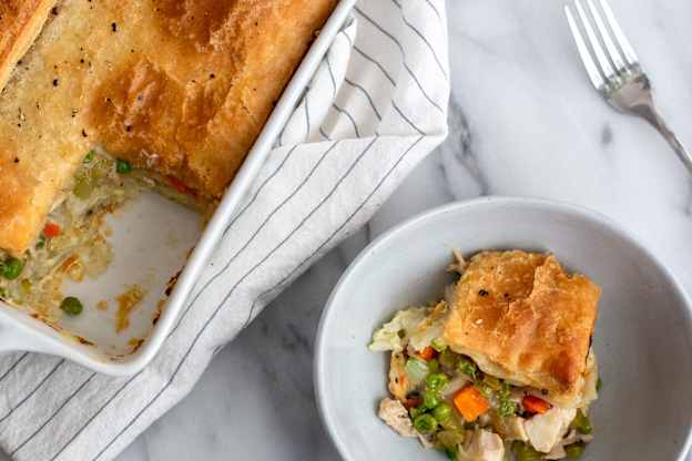 I Tried Reese Witherspoon's Chicken Pot Pie Casserole, and It's a 13/10