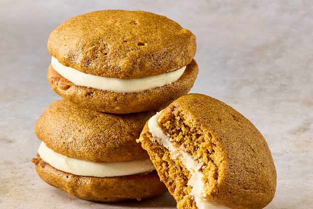 Pumpkin Whoopie Pies