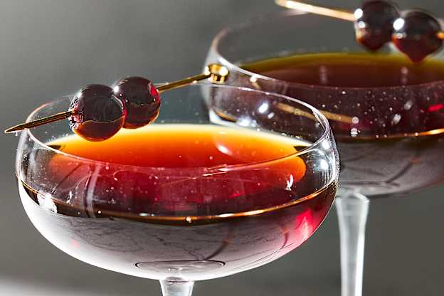 The Black Manhattan Is the Smooth and Cozy Cocktail I'm Sipping All Winter