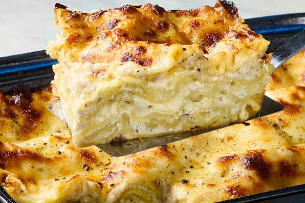 The Unbelievably Creamy Lasagna Recipe My Family Begs Me to Make Every Sunday