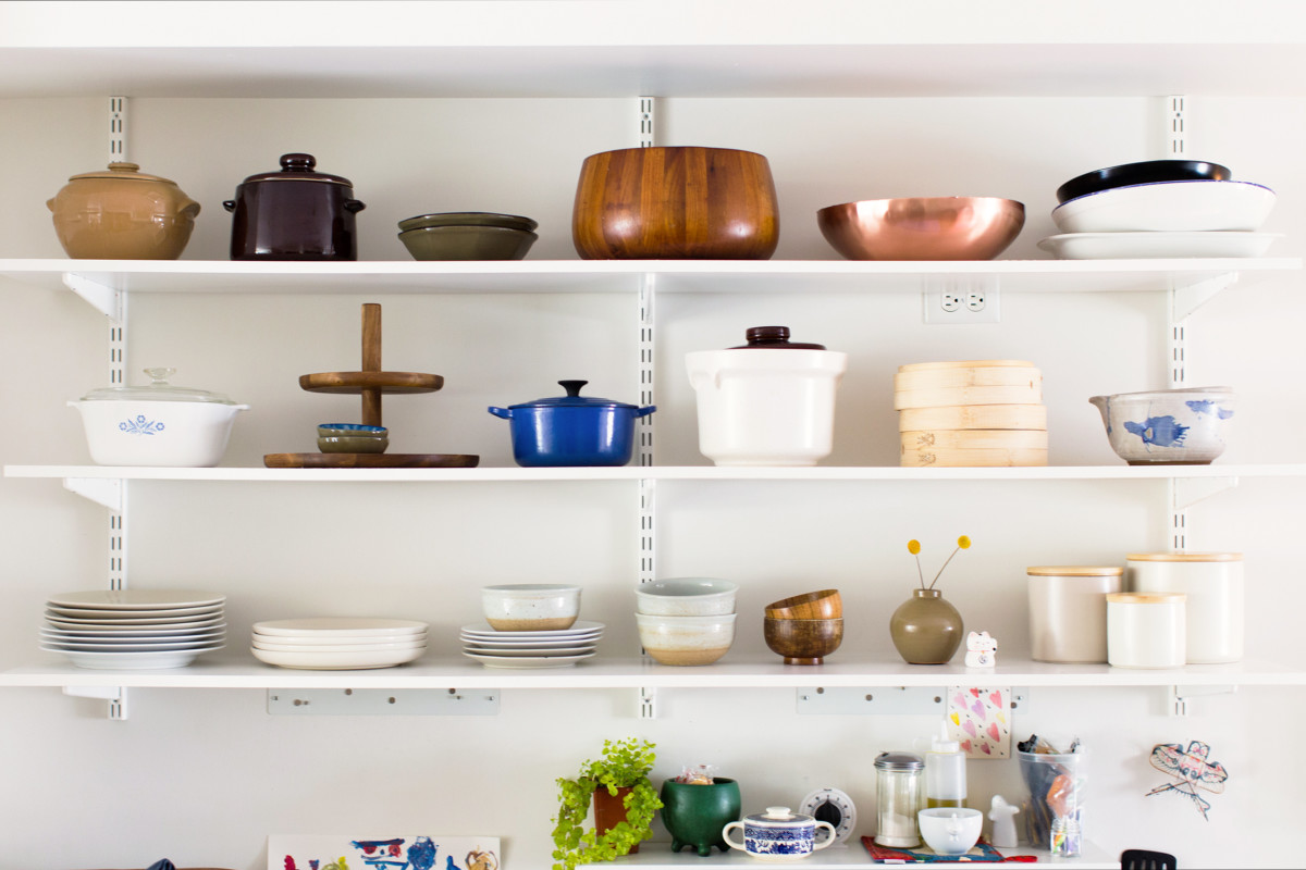 5 Thrift Store Finds That Just Might Finally Organize Your Kitchen