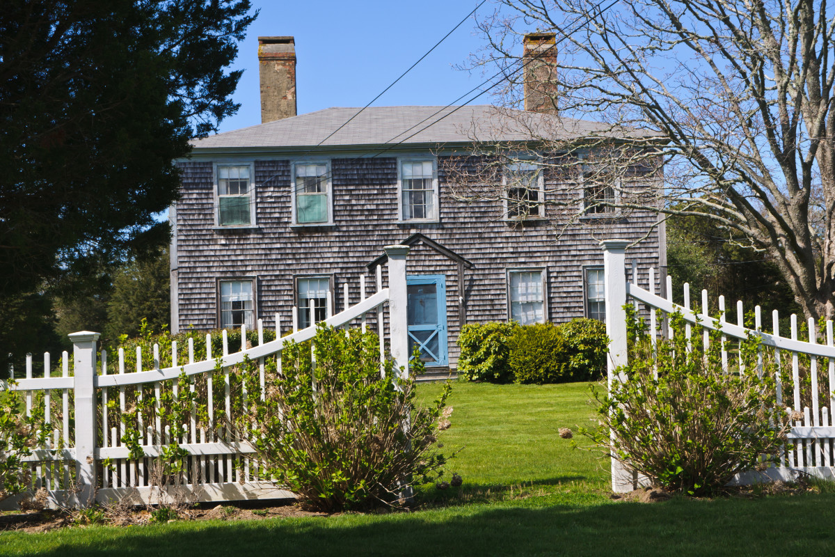 These Are Some of the Most Popular Historic Home Styles in 10 Cities
