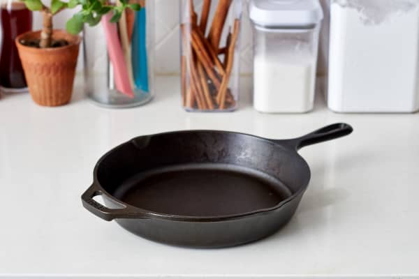 2 Facts About Cast Iron Skillets I Wish I Knew Years Ago