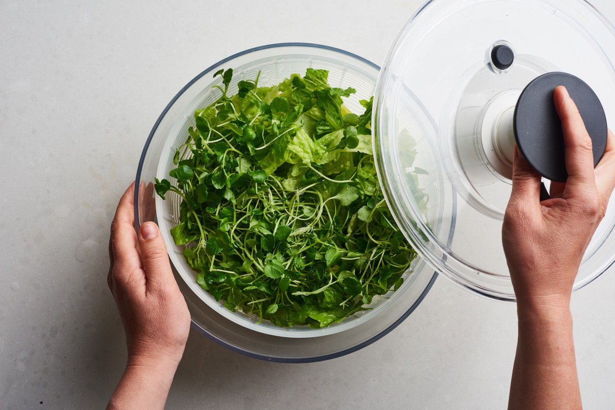 Our Tools Editor Shares the Best Salad Spinner for Home Cooks