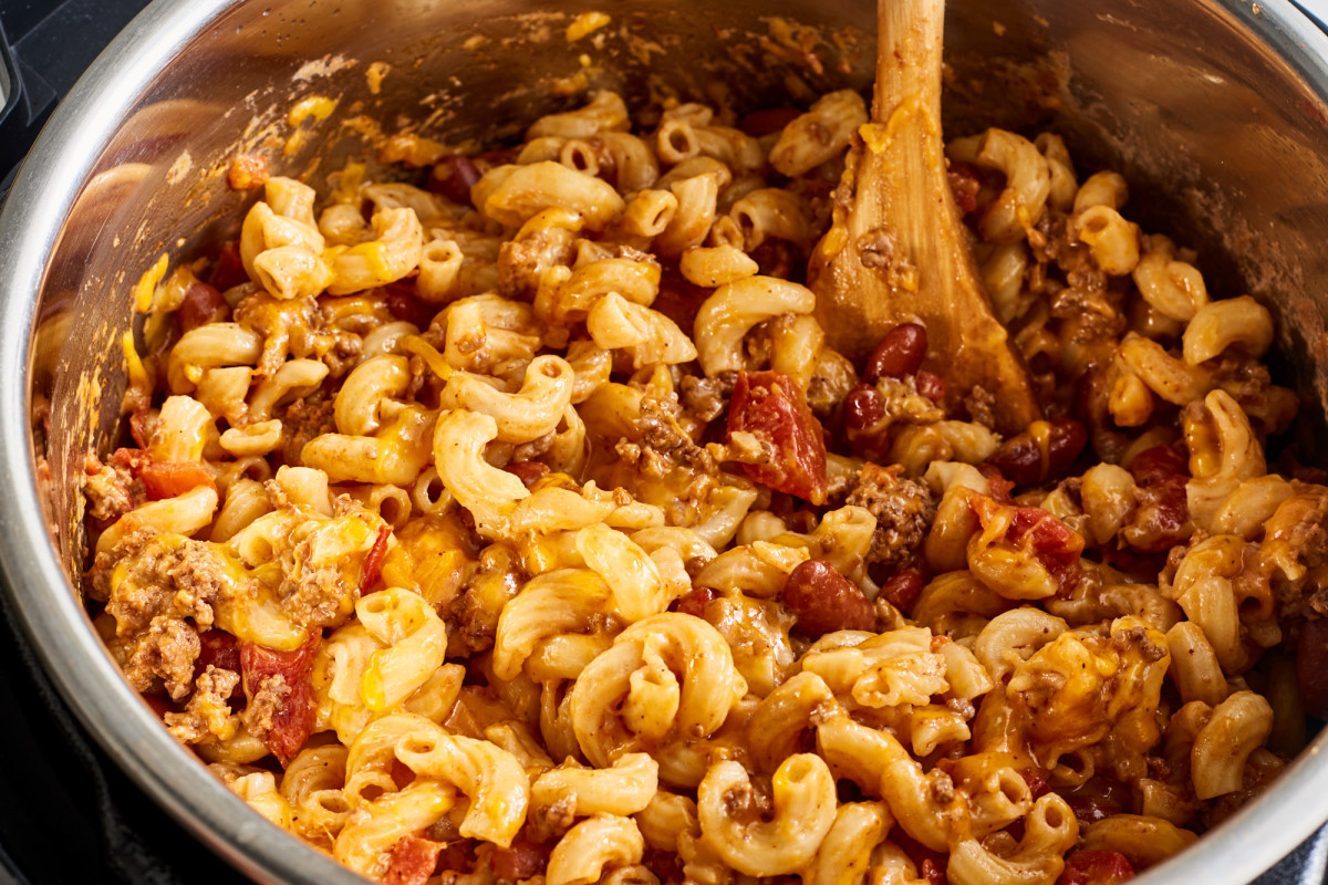 Cheesy Instant Pot Chili Mac Is Ready in 20 Minutes