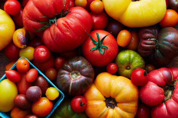The Best Way to Store Tomatoes, According to a Tomato Expert