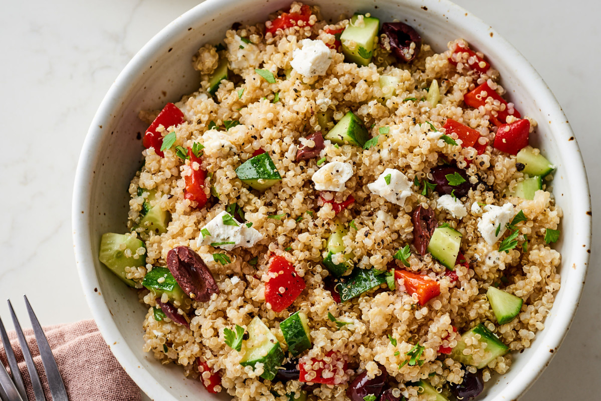 The Easy Mediterranean Salad That Won't Leave You Hungry