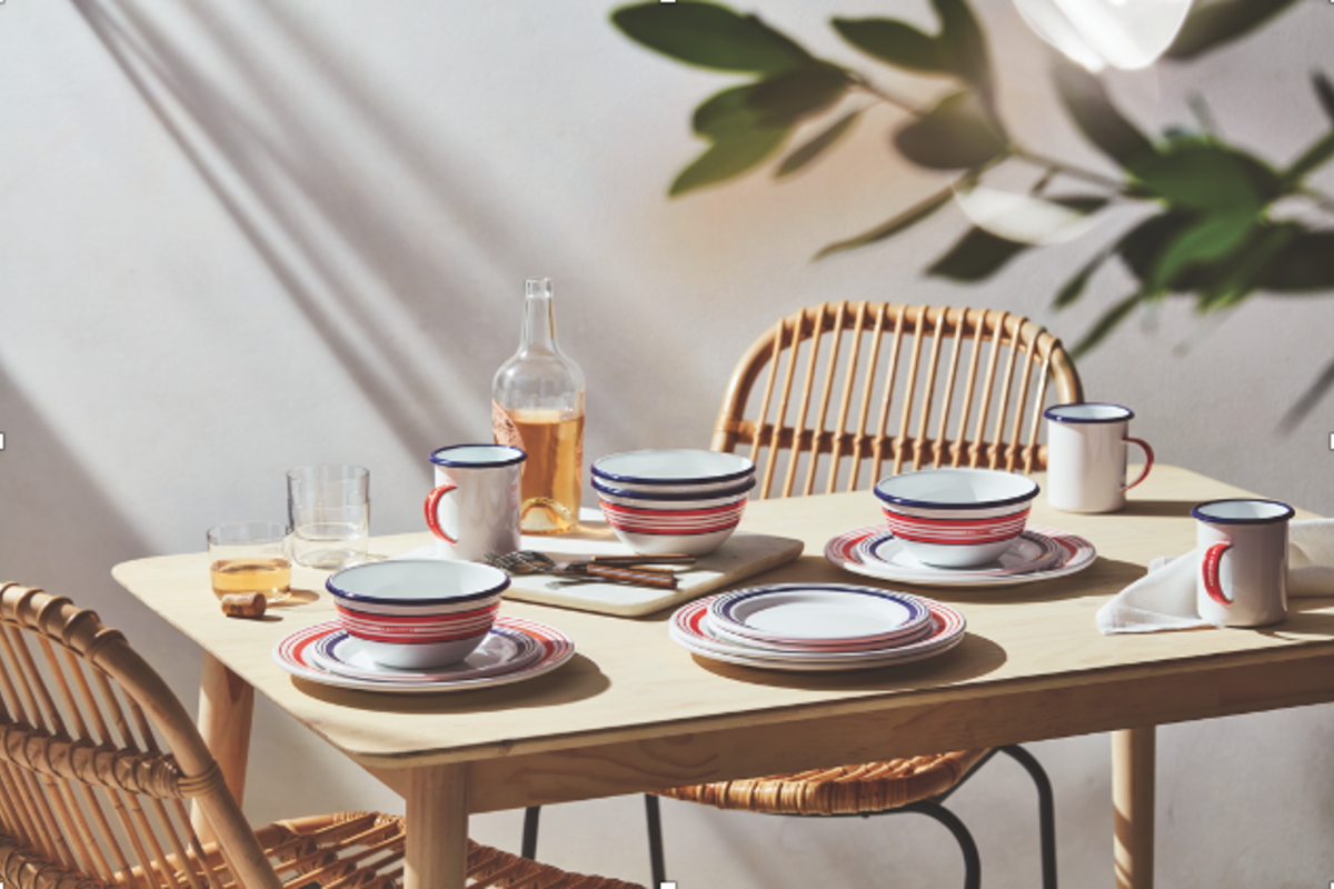 Le Creuset's Unbreakable Enamelware Collection Is Perfect for Outdoor Entertaining