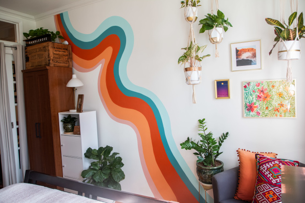 The 13 Most Inspiring Murals and Painted Arches We Saw in House Tours This Year