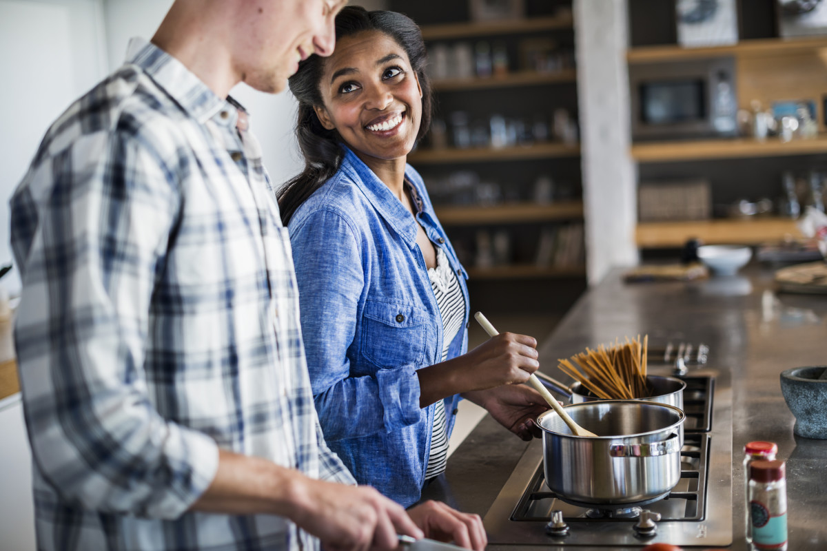 This Nonstick Sauté Pan Is the Star of My Meal Prep Sessions