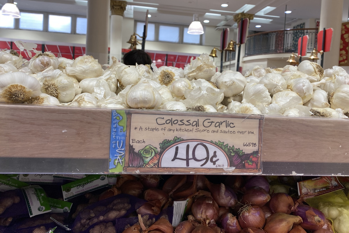 The 17 Most Garlicky Groceries at Trader Joe's