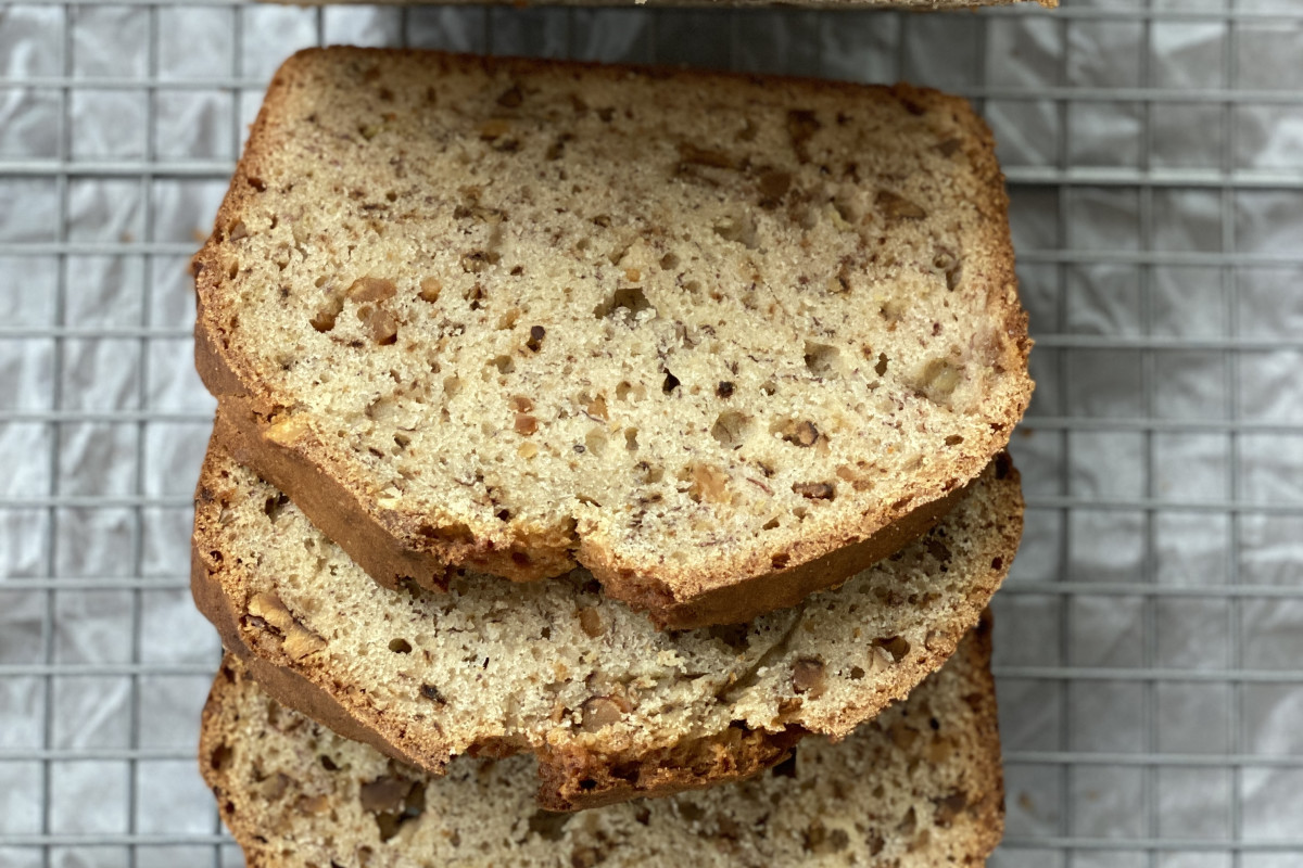 I Tried the Banana Bread Reddit Is Obsessed with (It's One of the Easiest I've Ever Made)