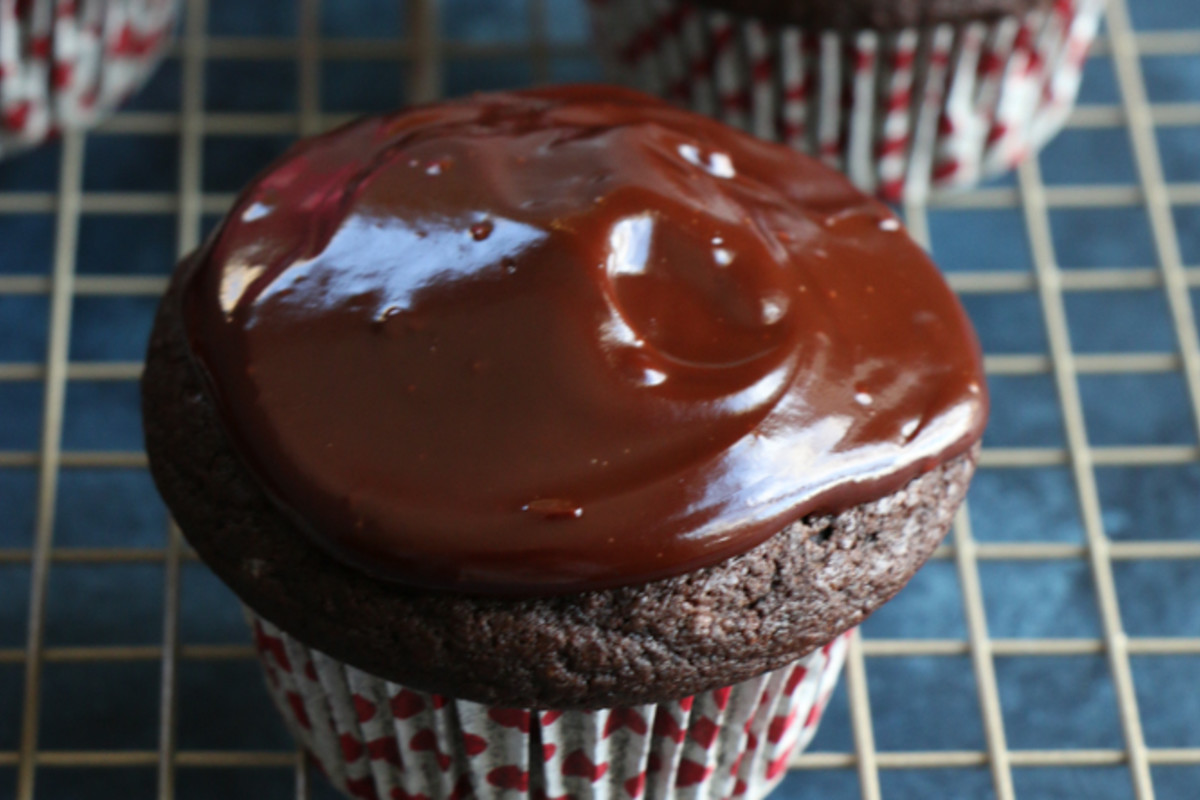 You Might as Well Call These Vegan Chocolate Cupcakes 