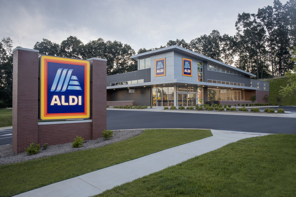 5 Groceries I ONLY Buy at Aldi