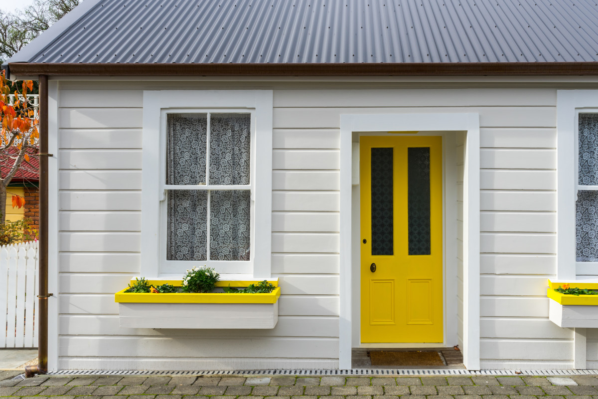 The 3 Front Door Styles Real Estate Agents Love Seeing