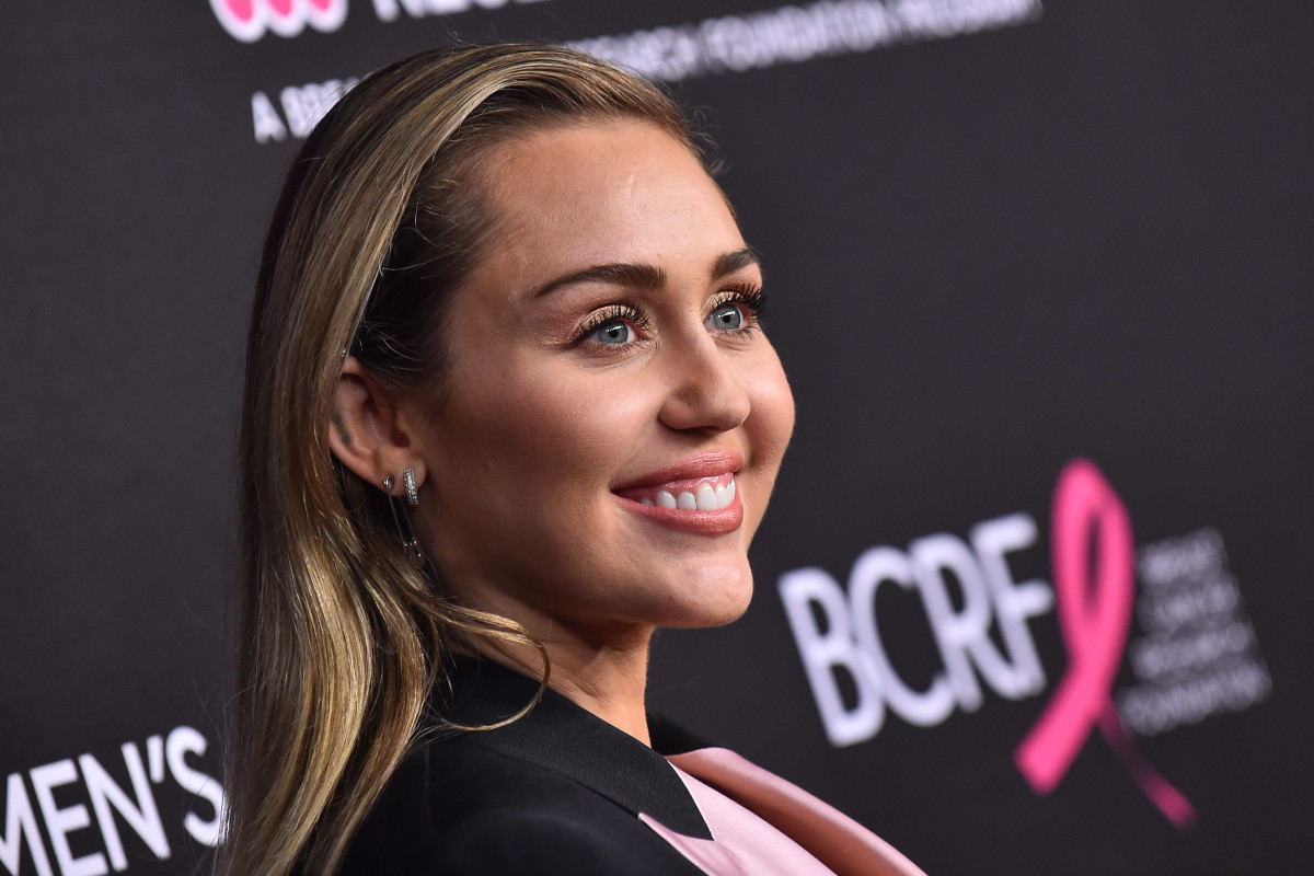 Miley Cyrus’ New Rock and Roll “Technicolor” Home Features Gucci Wallpaper and a Colorful Peacock Chair