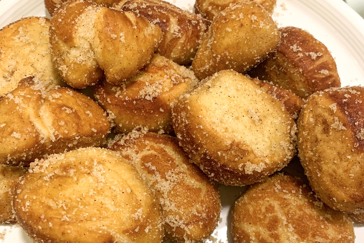 I Tried Making Auntie Anne's Cinnamon Sugar Pretzel Bites at Home, and It Was So Worth It