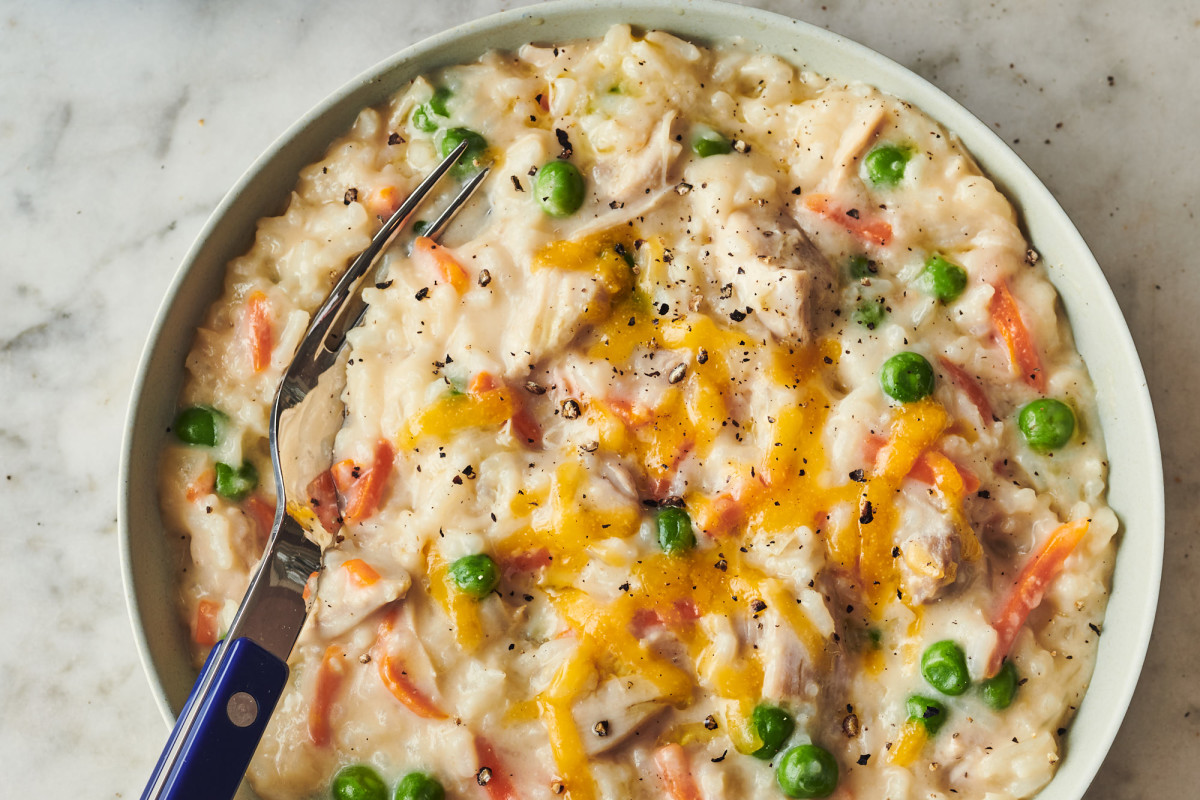 Creamy, Cheesy Instant Pot Chicken & Rice