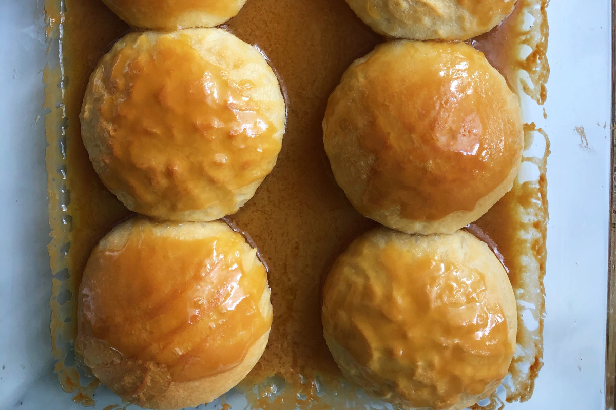 These TikTok-Famous Dinner Rolls Have a Shocking Secret Ingredient