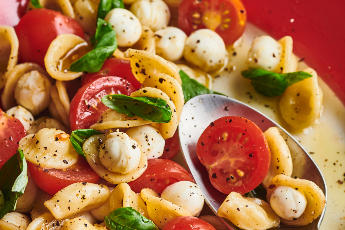 Caprese Pasta Salad