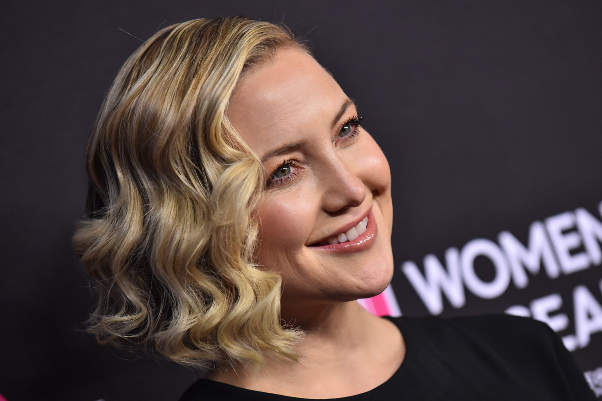 Kate Hudson's Nursery Wallpaper Is a Wild Floral You'll Want in Your Own Bedroom