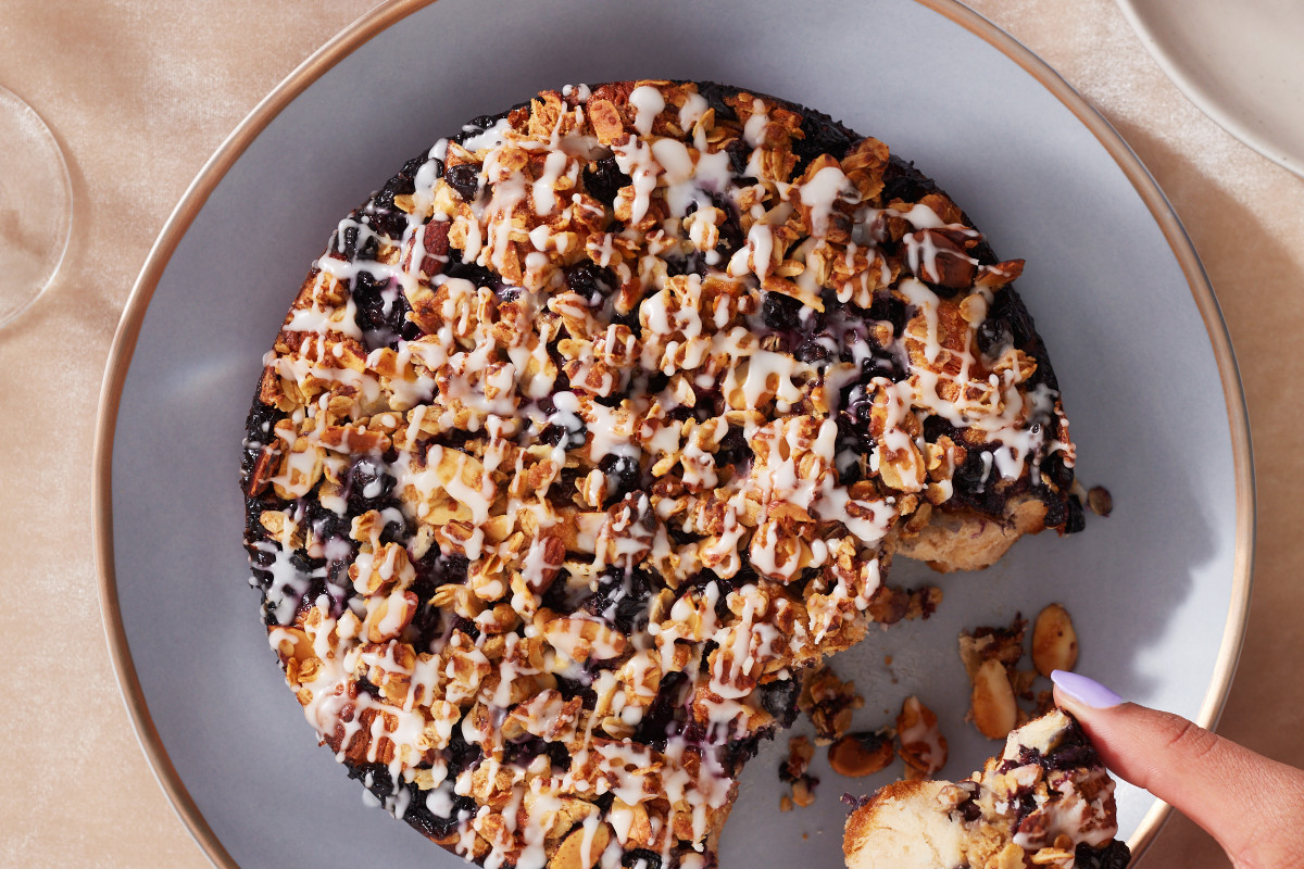 Forget Monkey Bread: This Blueberry Bubble Bread Is Easier, Tastier, and Far More Thrilling