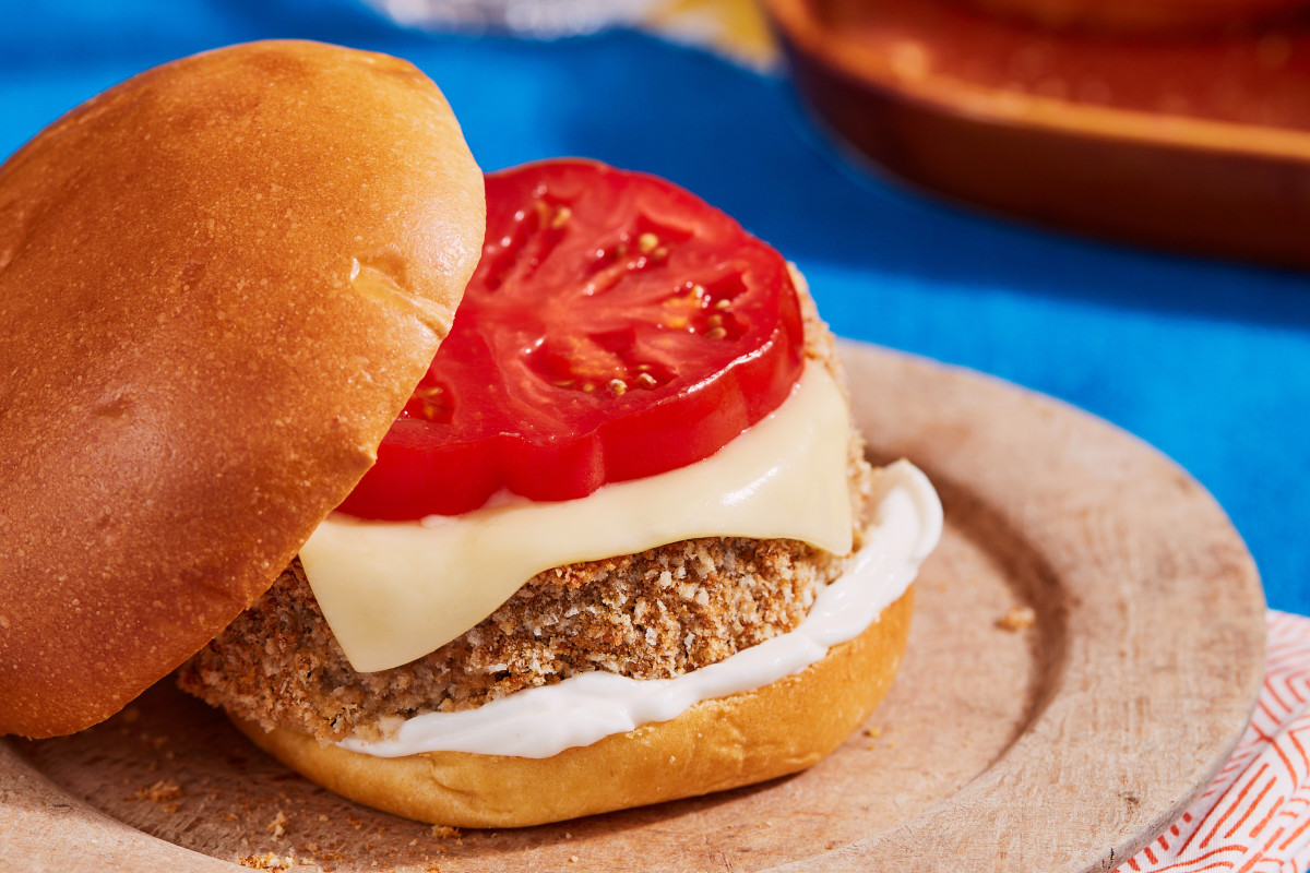 Crispy Eggplant Sandwiches with Dairy-Free Smoked Gouda Slices Easily Fill a Meal with Plants (Partner)