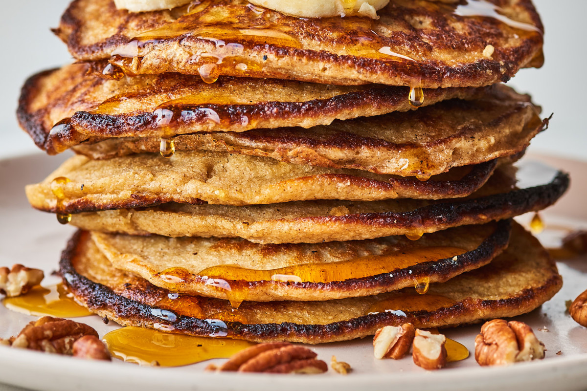 How to Make the Best Banana Oatmeal Pancakes